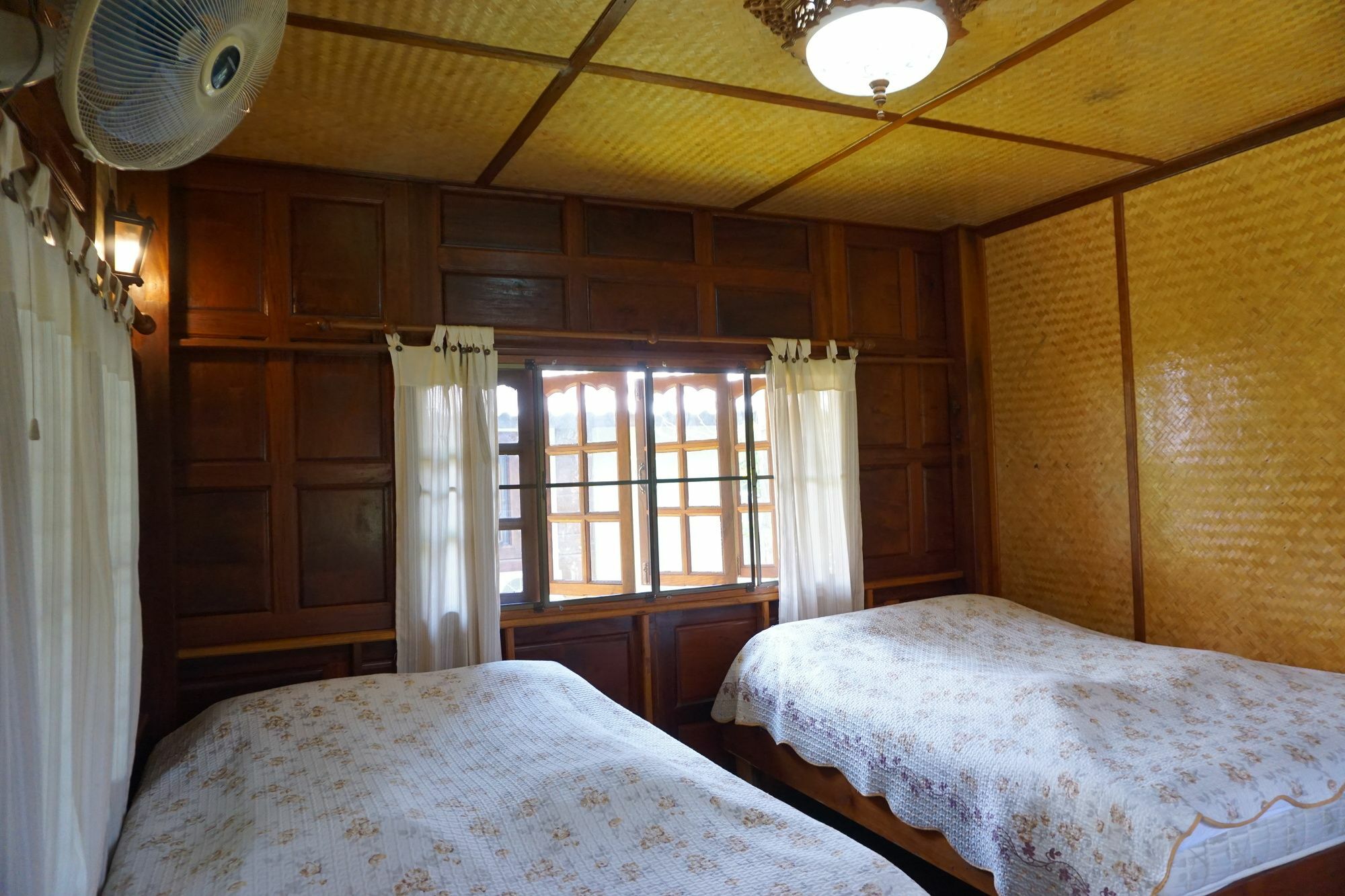 לואי Phuruarounmai Organic Living Resort מראה חיצוני תמונה